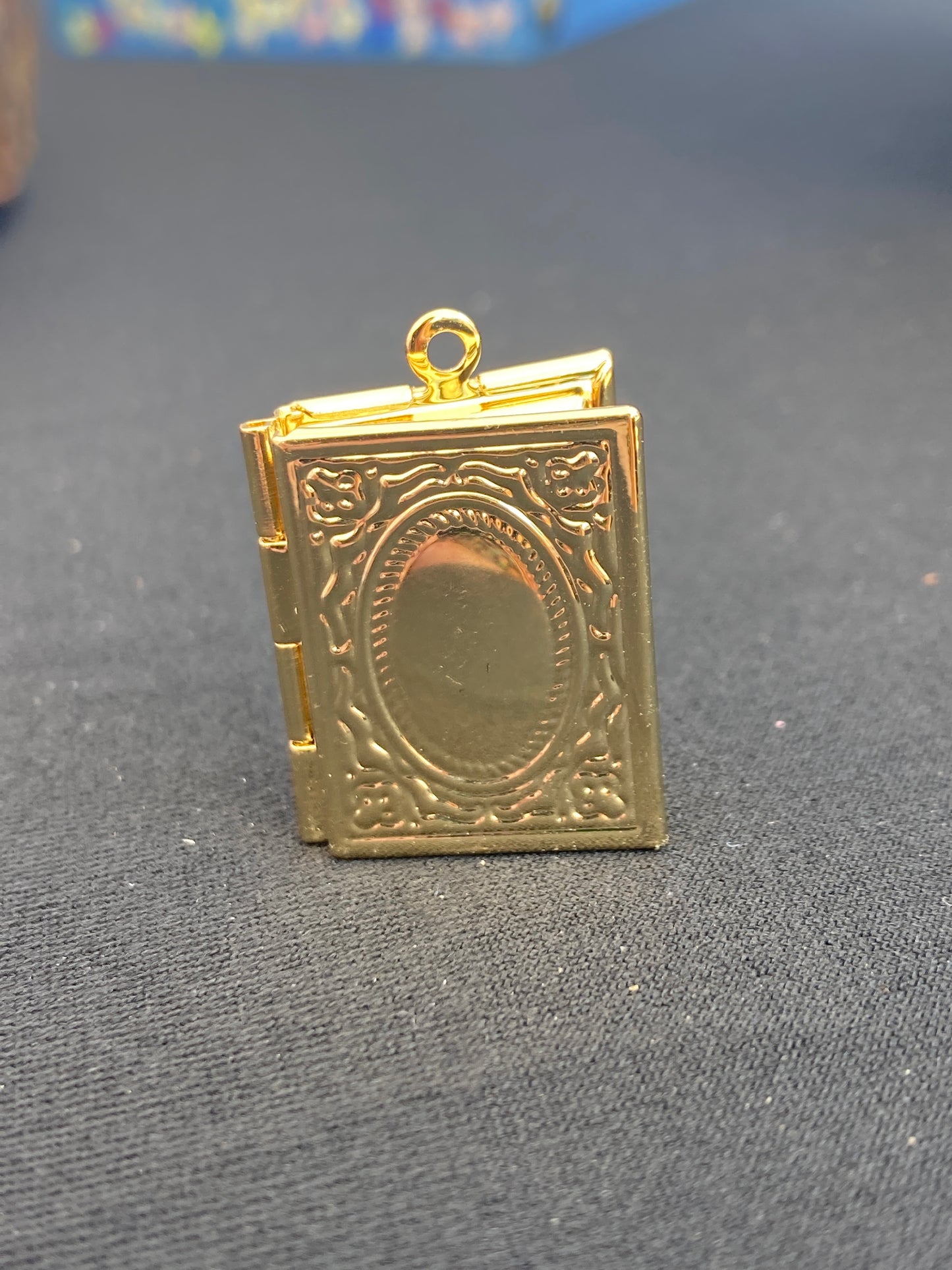 Locket