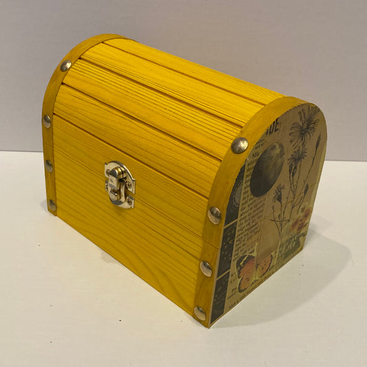 Altar Box in Sunshine Yellow