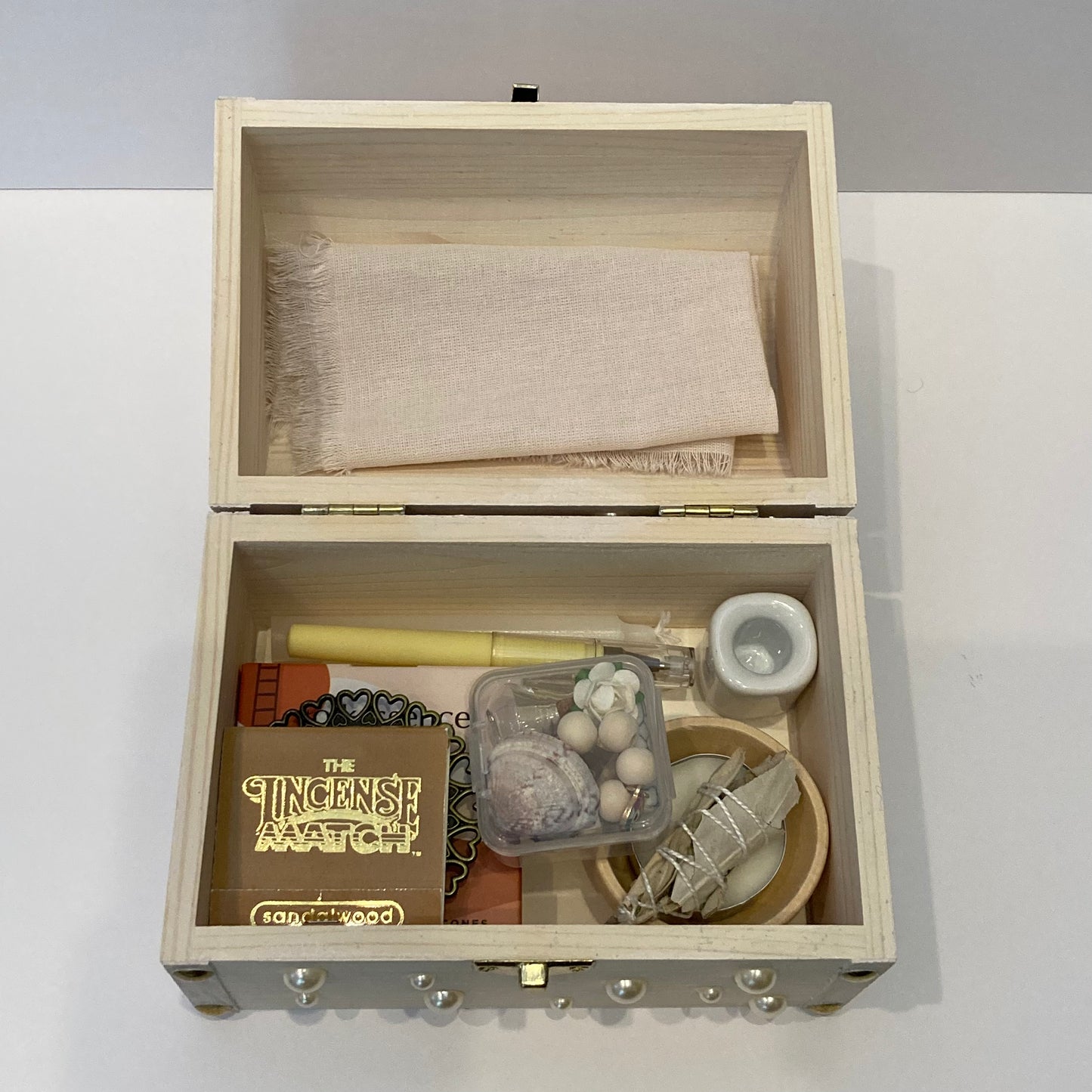 Altar Box in Pearl White